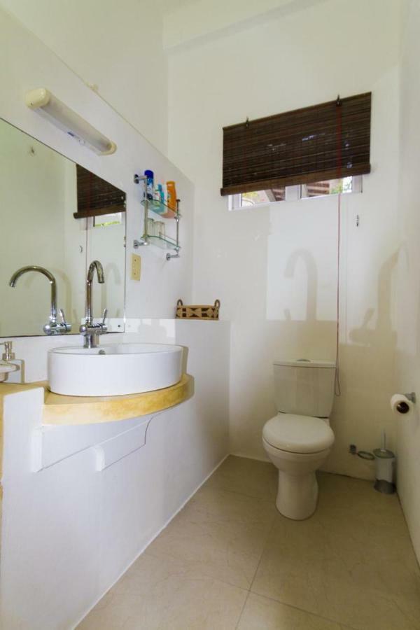 La Batie Selfcatering Apartment Beau Vallon  Exteriör bild