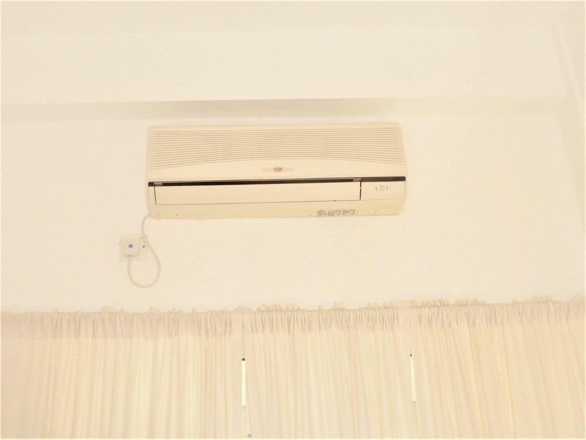 La Batie Selfcatering Apartment Beau Vallon  Exteriör bild