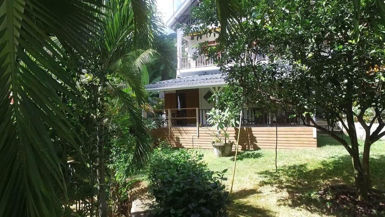 La Batie Selfcatering Apartment Beau Vallon  Exteriör bild